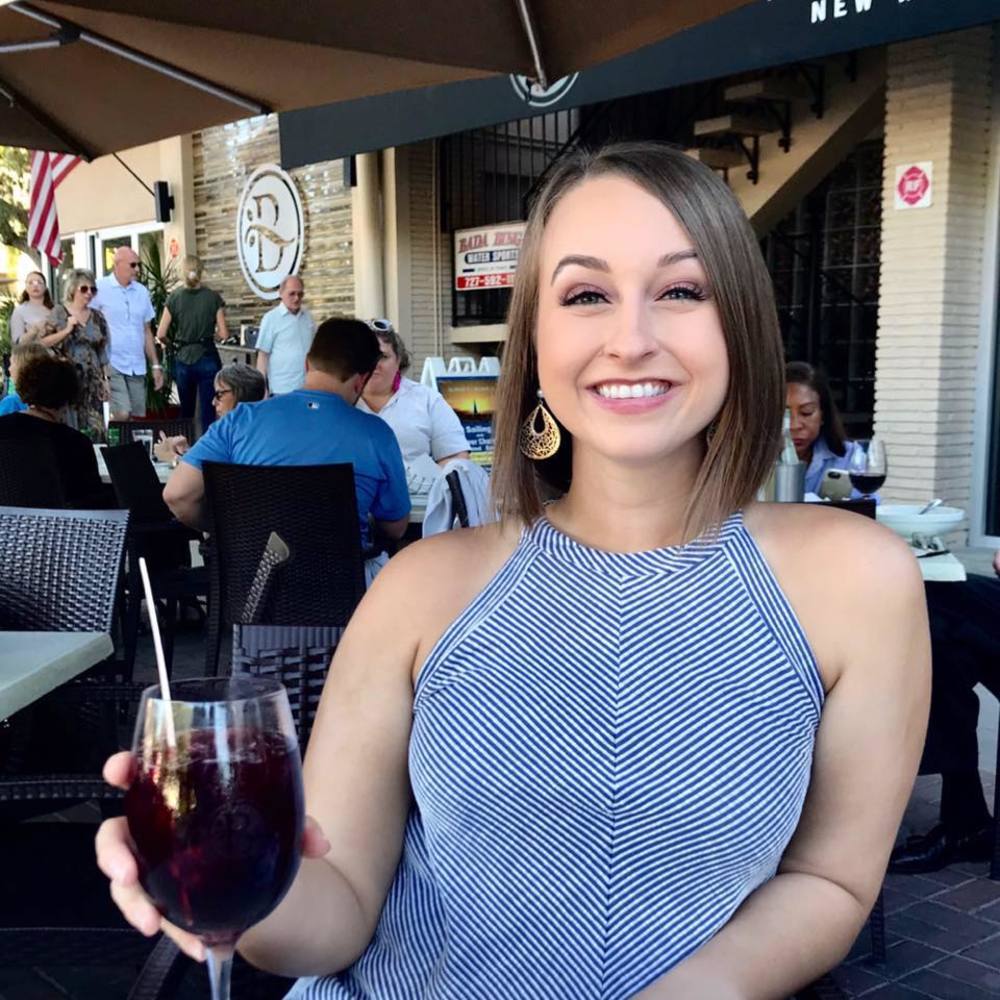 Meet your Posher, Ashley
